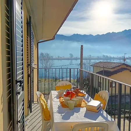 Oasi Mera Apartment *