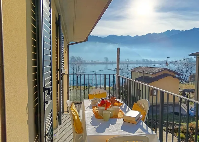 Oasi Mera Apartment *